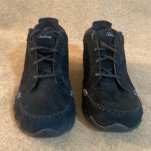 skechers lineage sneaker